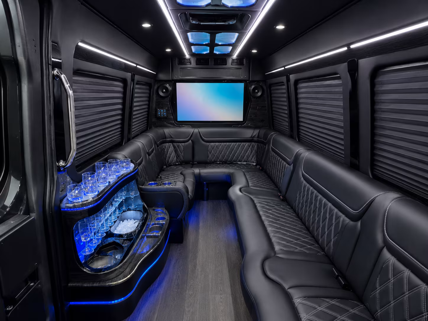 columbusgeorgiagacharterbusservices com connects you to concert buses for auburn opelika and beyond