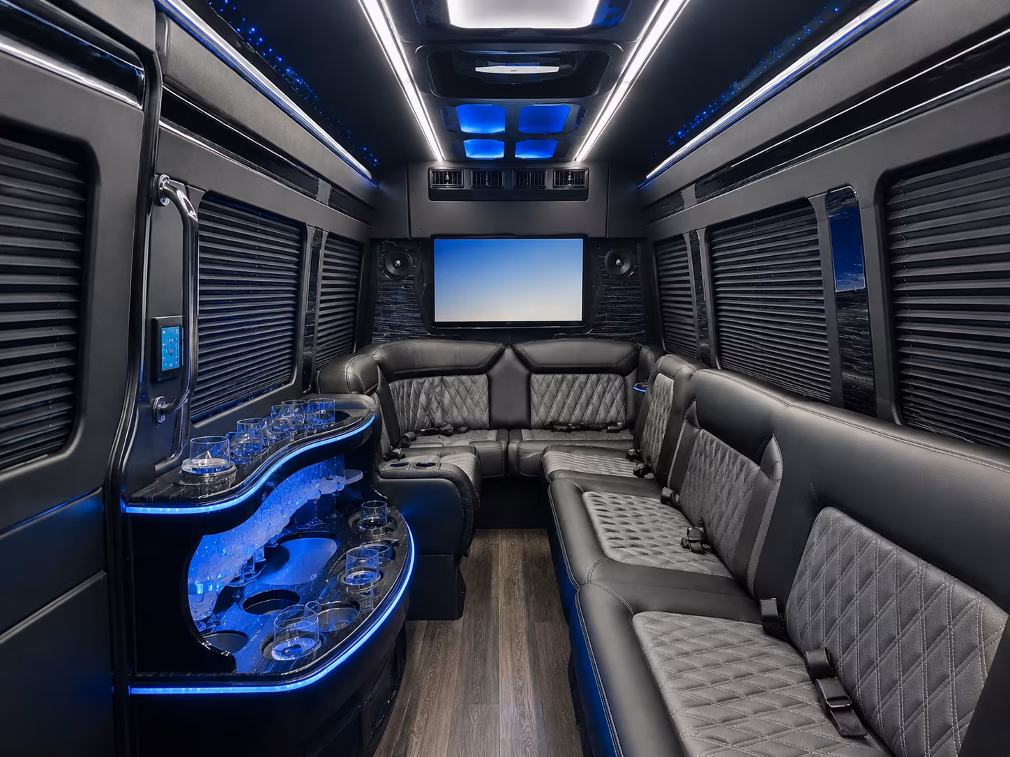 uga bulldogs game buses from columbus to sanford stadium